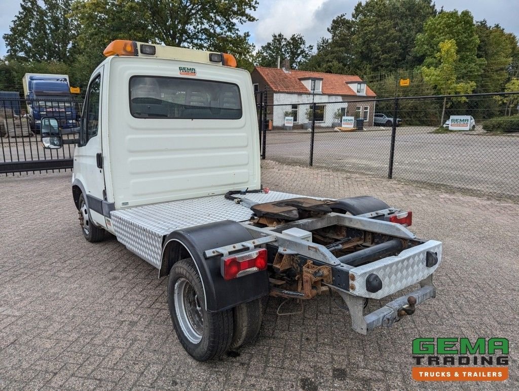 PKW-Anhänger des Typs Iveco 35C18T 4x2 Euro4 Motor DEFECT - BE-Trekker - Toolbox (A153), Gebrauchtmaschine in Oud Gastel (Bild 4)