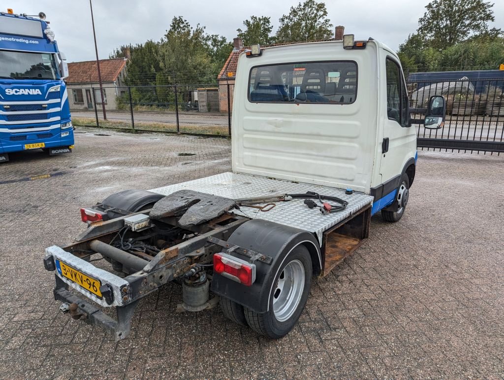 PKW-Anhänger tip Iveco 40C18 3.0 16V 4x2 Euro4 - BE-Trekker - 141.000KM - 12Ton GCW - 8, Gebrauchtmaschine in Oud Gastel (Poză 3)