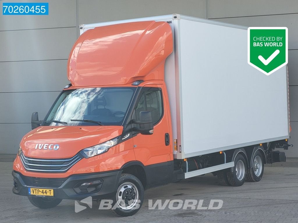 PKW-Anhänger a típus Iveco Daily 35C18 Automaat BE Combi 3500Plus 2500kg laadvermogen Trekk, Gebrauchtmaschine ekkor: Veghel (Kép 1)