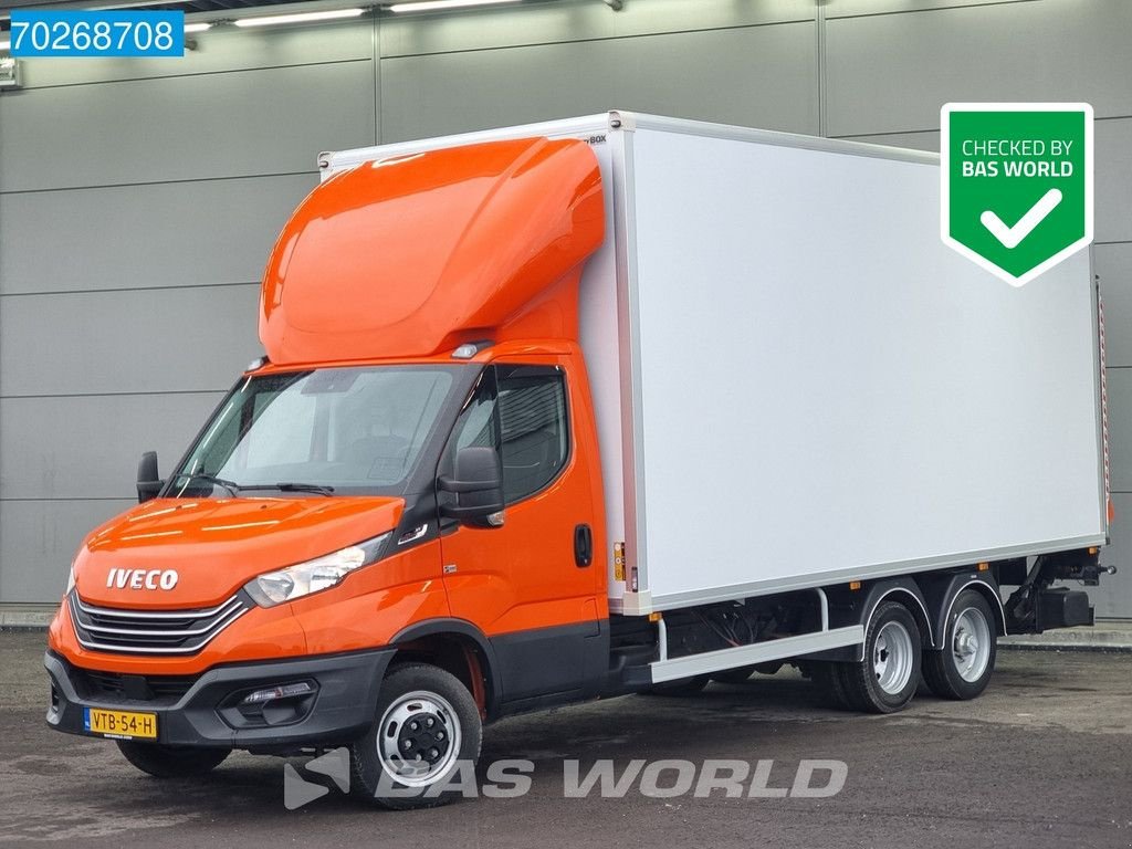 PKW-Anhänger des Typs Iveco Daily 35C18 Automaat BE Combi 3500Plus 2500kg laadvermogen Trekk, Gebrauchtmaschine in Veghel (Bild 1)