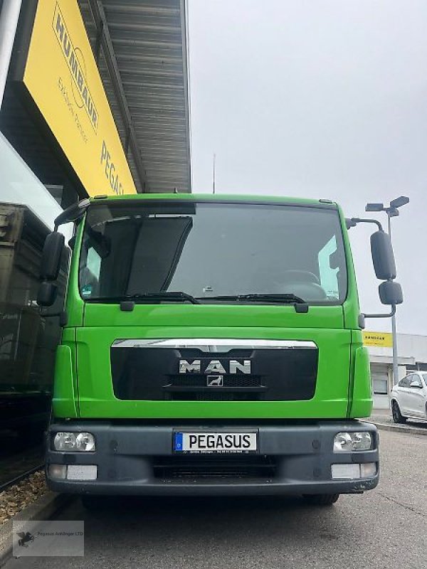 PKW-Anhänger des Typs MAN TGL 8 220 Viehtransporter LKW Vollalukoffer, Gebrauchtmaschine in Gevelsberg (Bild 2)