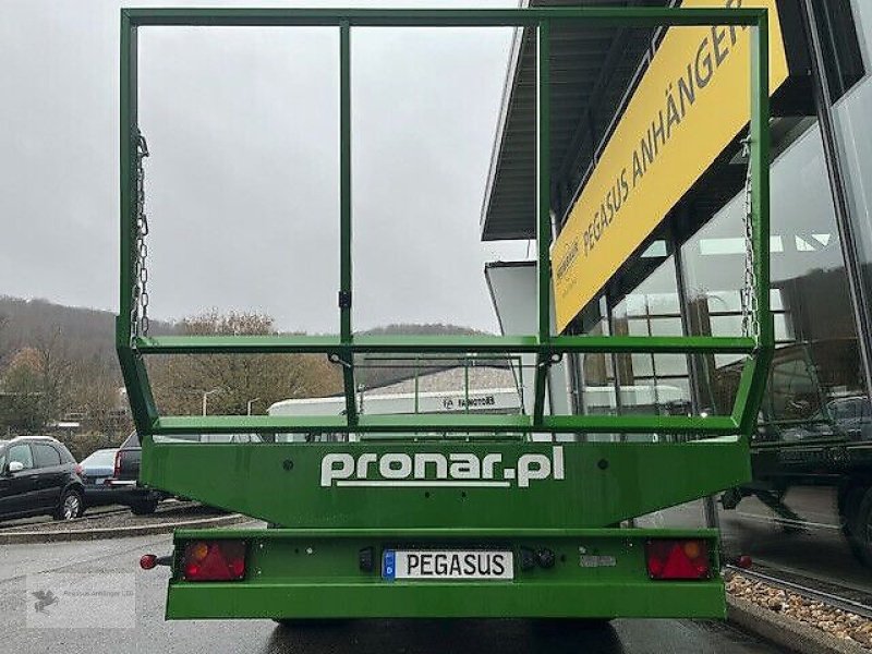 PKW-Anhänger του τύπου PRONAR Ballenwagen TO 24 M Druckluft Tandem 12t, Gebrauchtmaschine σε Gevelsberg (Φωτογραφία 4)