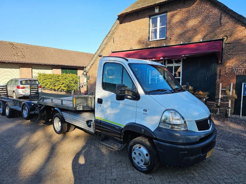 PKW-Anhänger типа Renault BE combinatie veldhuizen trailer 167d km nieuwe apk, Gebrauchtmaschine в Scherpenzeel