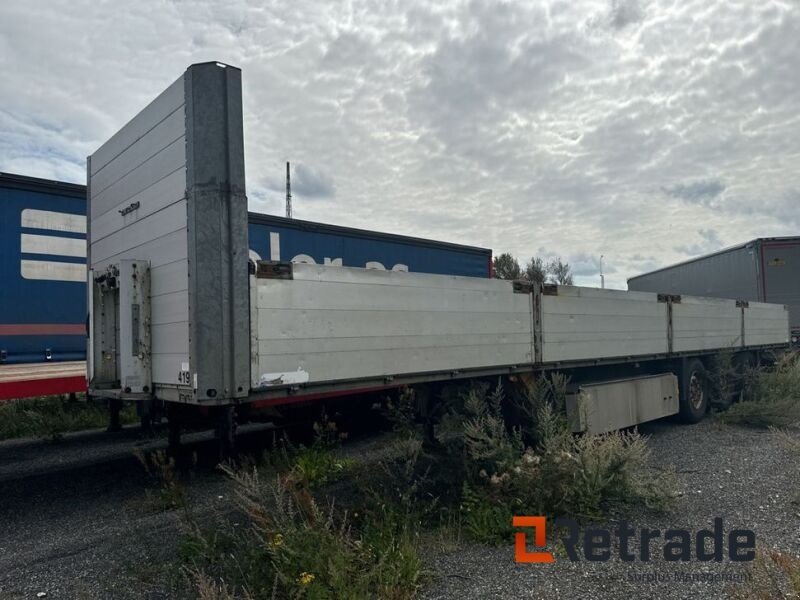 PKW-Anhänger of the type Schmitz 3-akslet  Gardintrailer SCHMITZ 3-akslet åben trailer med alu. Sider / 3-axle, Gebrauchtmaschine in Rødovre (Picture 1)