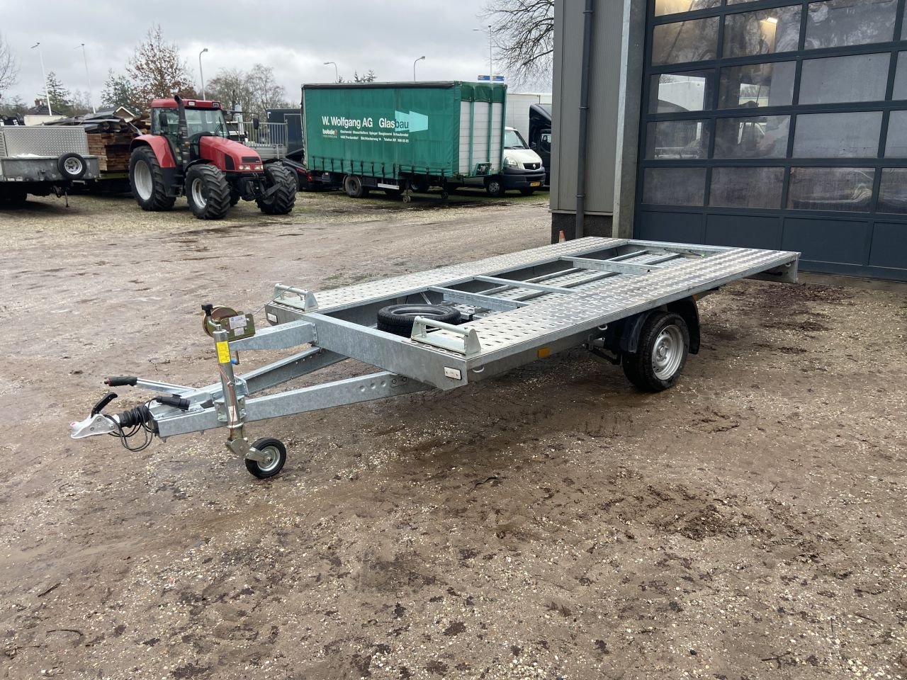 PKW-Anhänger del tipo Sonstige aanhanger 1800 kg met aanhanger 1800 kg met oprijplaten, Neumaschine en Putten (Imagen 3)