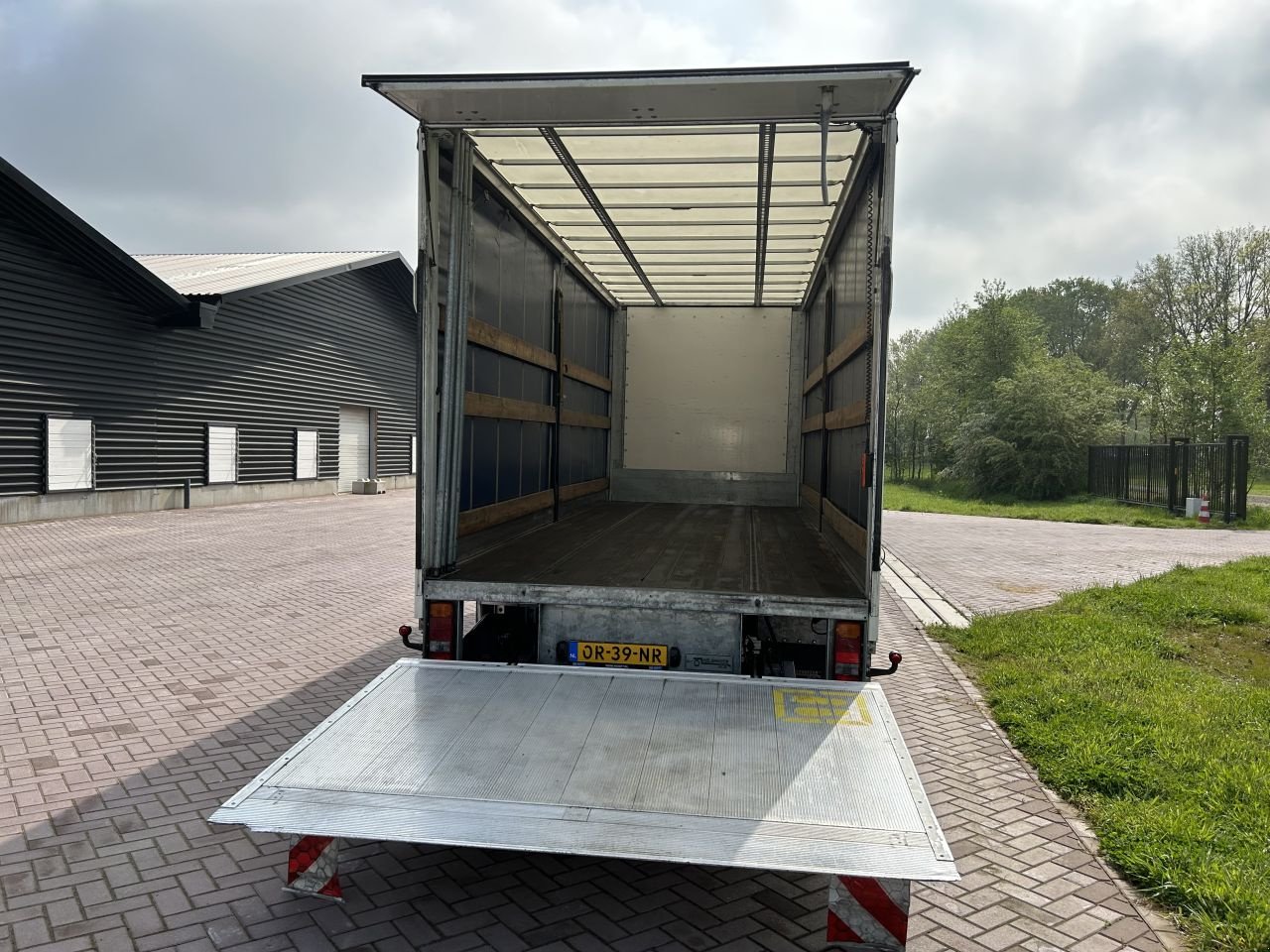 PKW-Anhänger del tipo Sonstige Be oplegger 5.5 ton schuifzeilen veldhuizen met laadklep 1000 kg, Gebrauchtmaschine en Putten (Imagen 11)