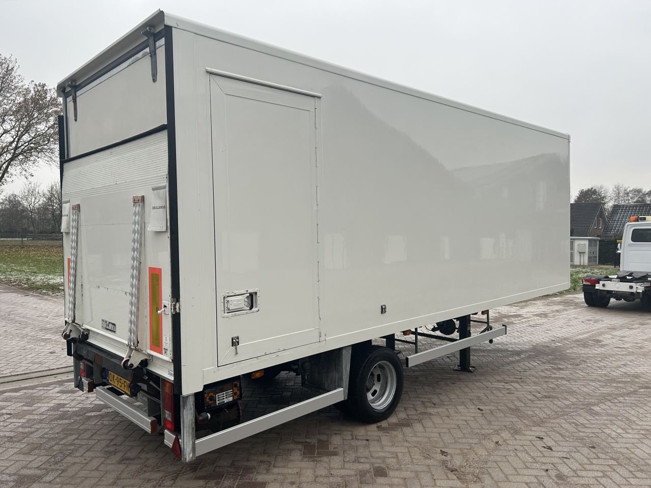 PKW-Anhänger typu Sonstige Be oplegger 5.5 ton veldhuizen Be oplegger 5.5 ton veldhuizen met laadklep 750 kg, Gebrauchtmaschine w Putten (Zdjęcie 4)