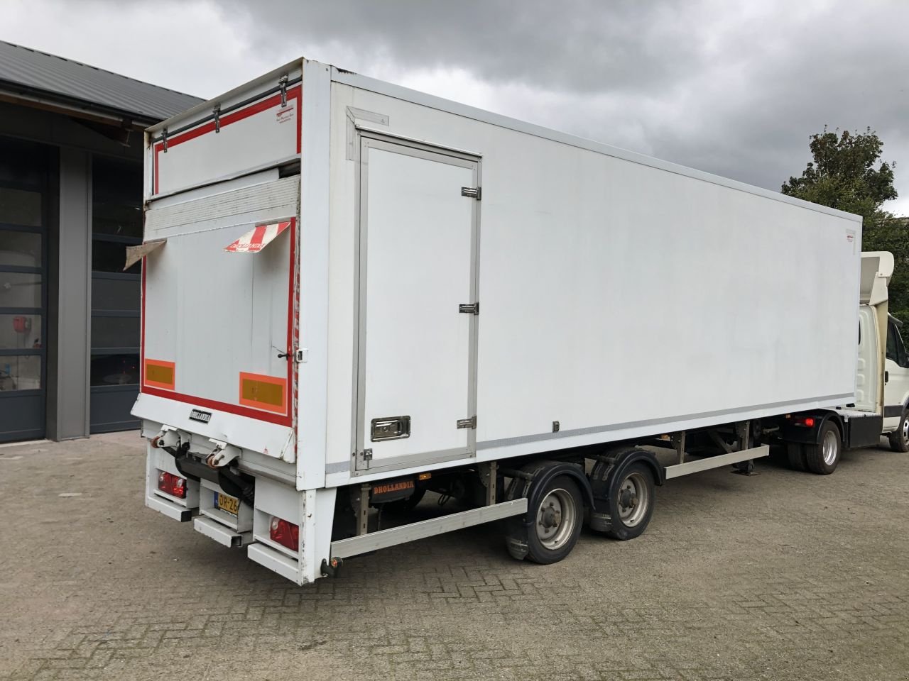 PKW-Anhänger typu Sonstige Be Oplegger 9 ton AWB Be Oplegger 9 ton AWB gesloten trailer laadklep 750 kg, Gebrauchtmaschine v Putten (Obrázek 1)