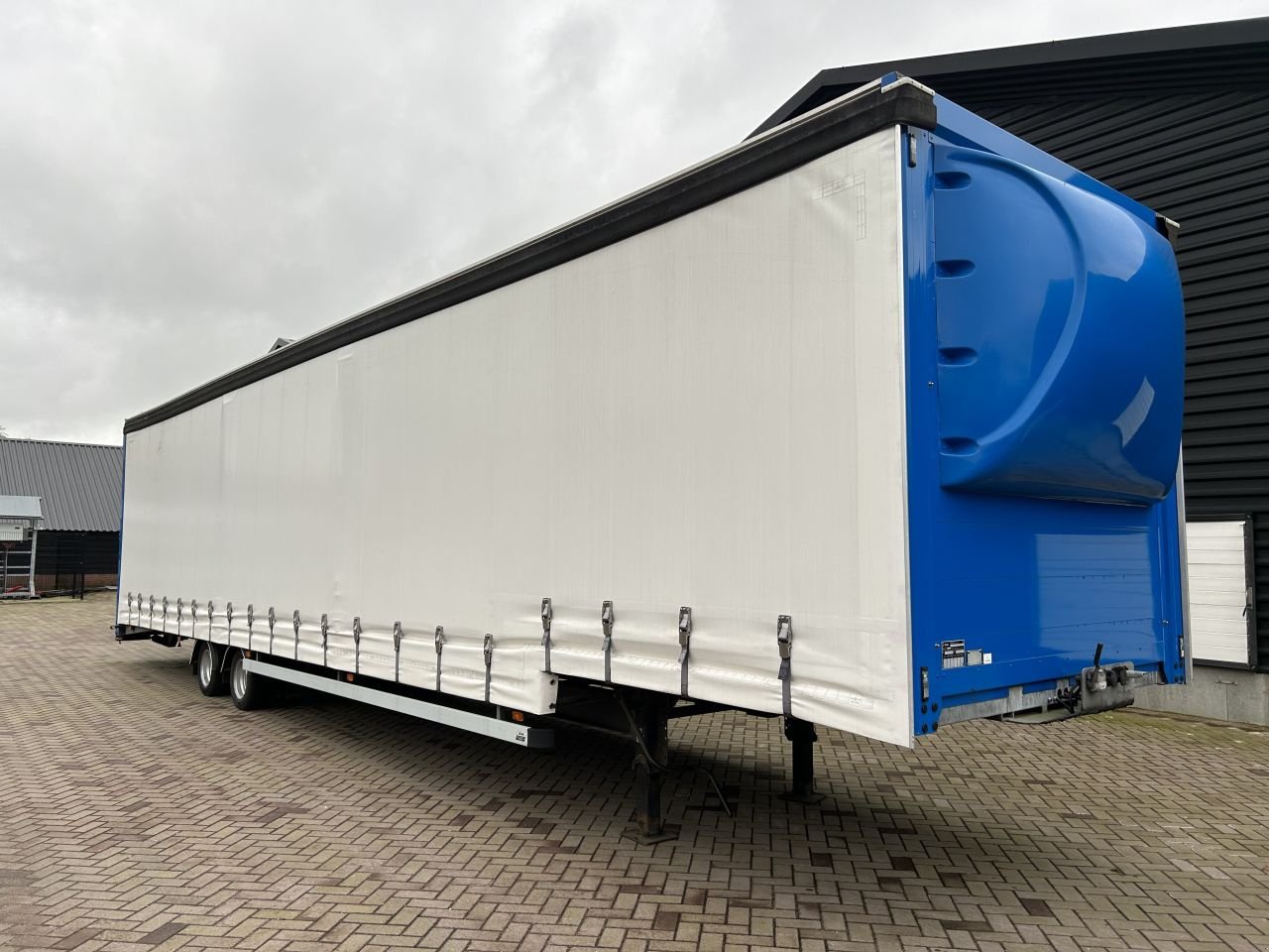 PKW-Anhänger tipa Sonstige be oplegger BUNK auto transporte be oplegger BUNK auto transporte gesloten 8 ton schuifzeilen, Gebrauchtmaschine u Putten (Slika 3)