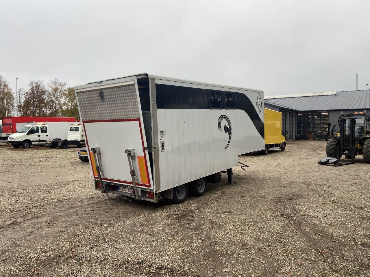 PKW-Anhänger des Typs Sonstige be oplegger gesloten be oplegger gesloten transport paarden, Gebrauchtmaschine in Putten (Bild 9)