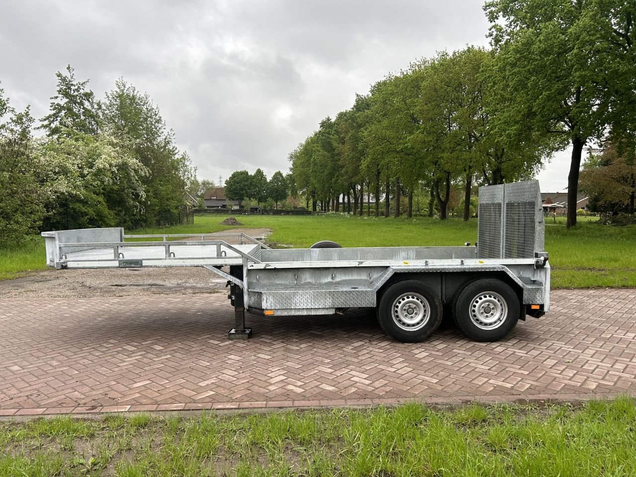 PKW-Anhänger des Typs Sonstige be oplegger kuip dieplader Veldhuizen 7.5 ton 2015, Gebrauchtmaschine in Putten (Bild 2)