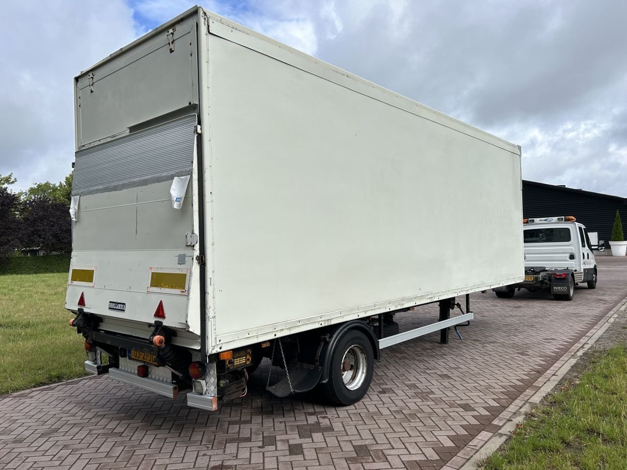 PKW-Anhänger typu Sonstige Be oplegger QUALITY TRAILERS gesloten 7990 kg met laadklep, Gebrauchtmaschine v Putten (Obrázok 4)