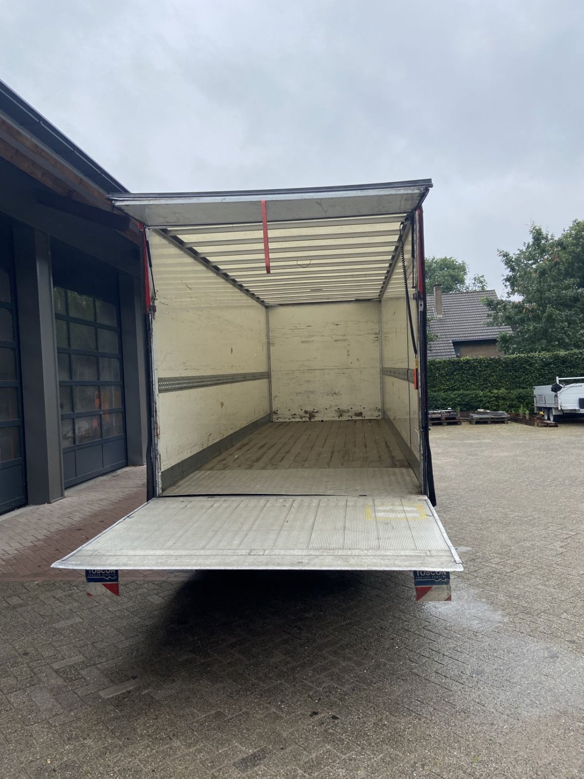 PKW-Anhänger des Typs Sonstige Be oplegger veldhuizen 5.5 ton met laadklep 750 kg, Gebrauchtmaschine in Putten (Bild 7)