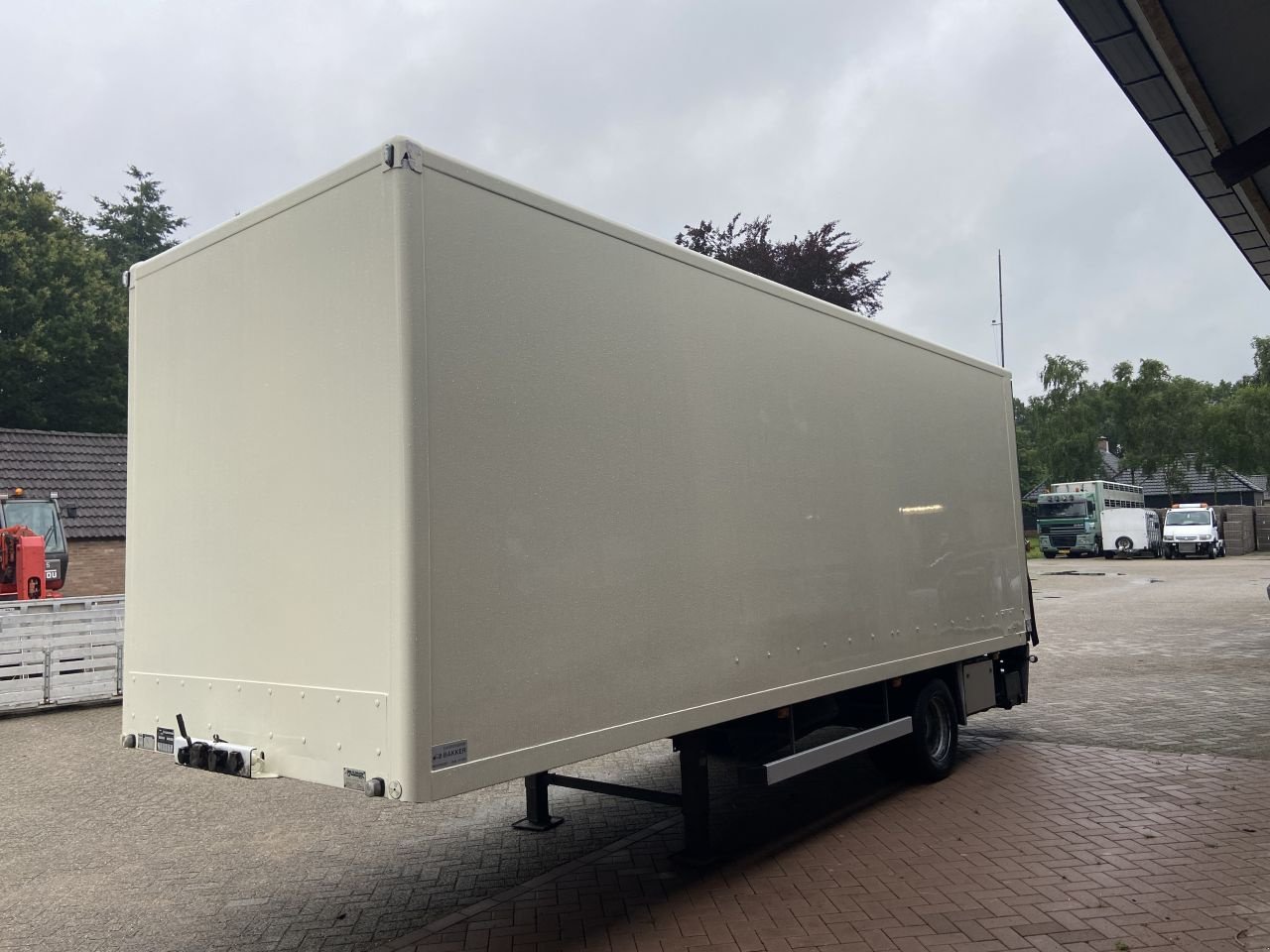 PKW-Anhänger des Typs Sonstige Be oplegger veldhuizen 5.5 ton met laadklep 750 kg, Gebrauchtmaschine in Putten (Bild 6)