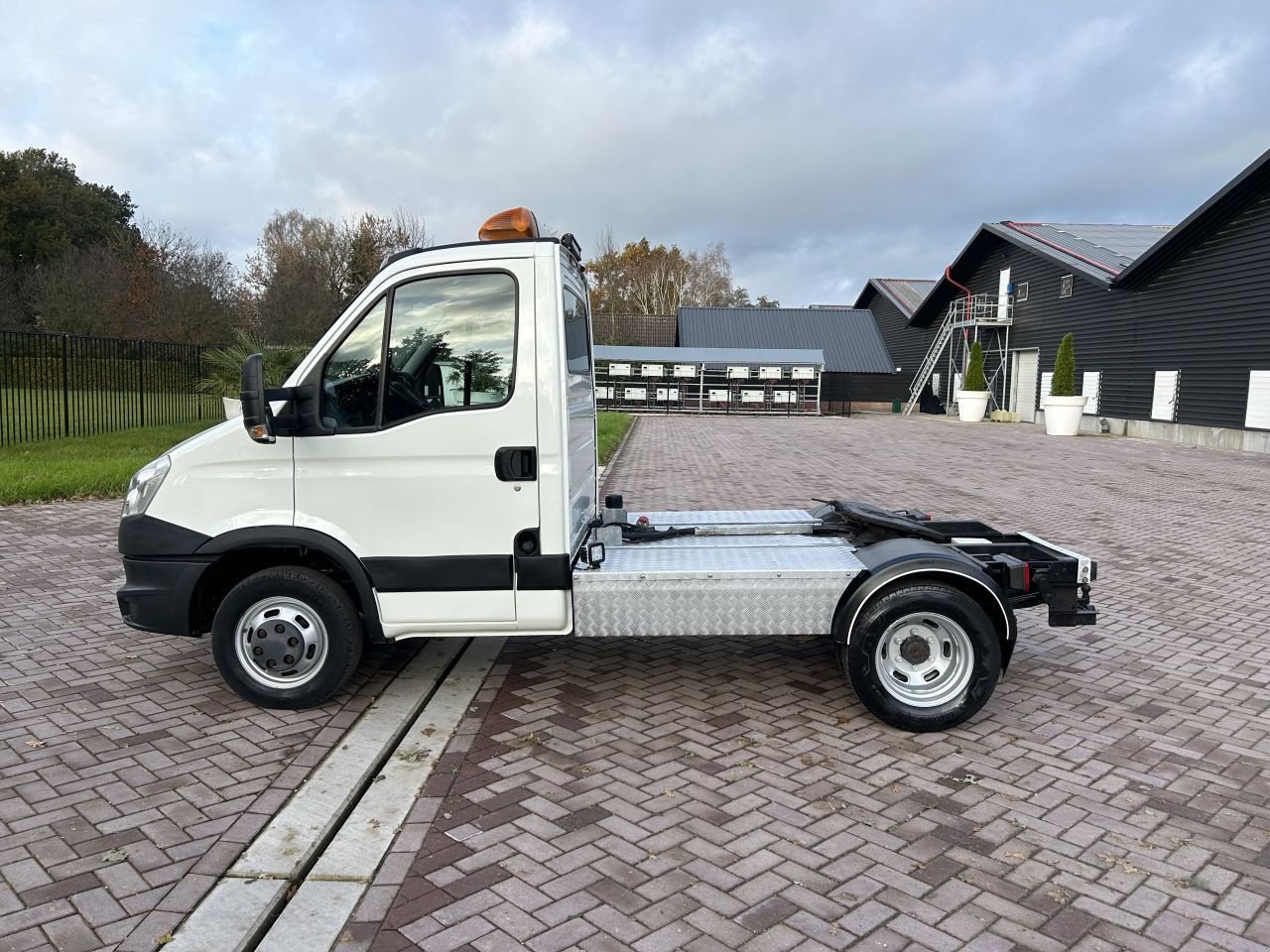 PKW-Anhänger van het type Sonstige be trekker 10 ton Iveco Daily 40C17 euro 5 83.327 km, Gebrauchtmaschine in Putten (Foto 3)