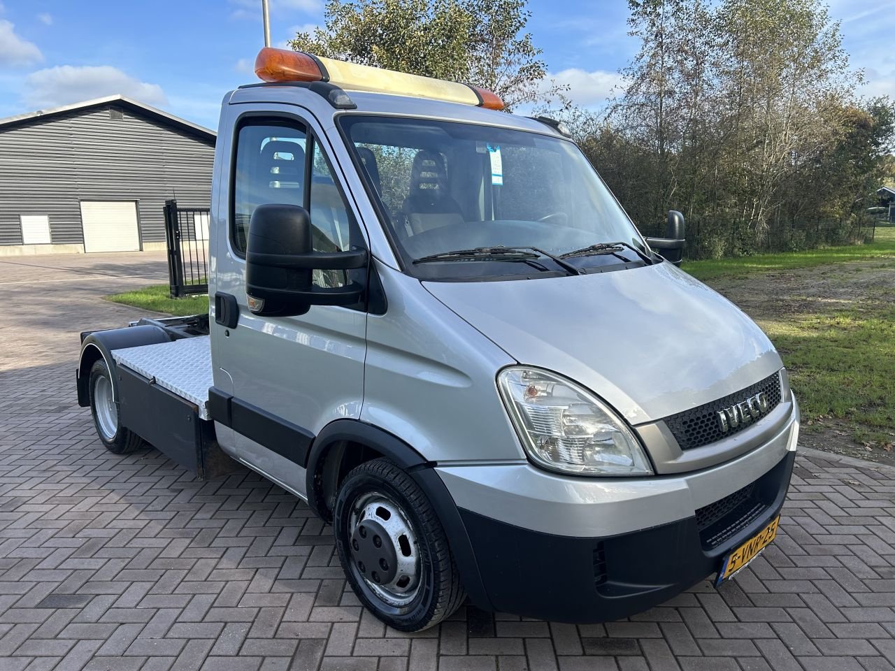 PKW-Anhänger Türe ait Sonstige be trekker 12 ton Iveco Daily 35C17 met trekhaak euro 5, Gebrauchtmaschine içinde Putten (resim 2)