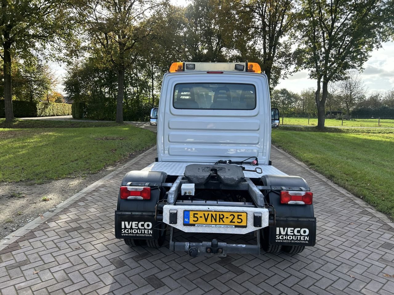 PKW-Anhänger des Typs Sonstige be trekker 12 ton Iveco Daily 35C17 met trekhaak euro 5, Gebrauchtmaschine in Putten (Bild 9)