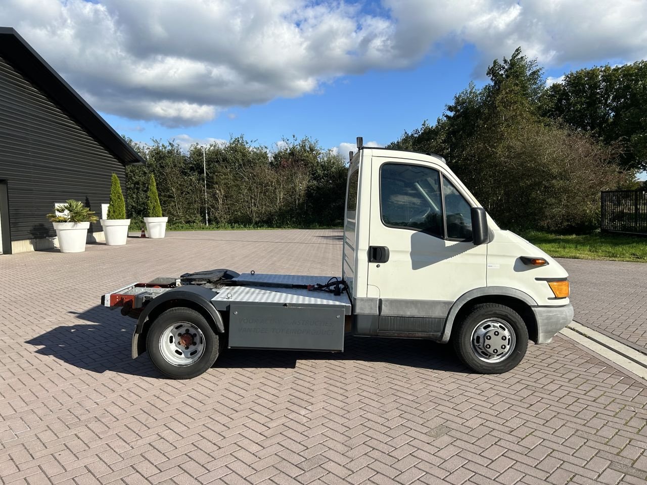 PKW-Anhänger van het type Sonstige be trekker 7.5 ton Iveco Daily 35C13 (26), Gebrauchtmaschine in Putten (Foto 4)