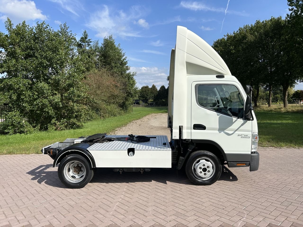 PKW-Anhänger Türe ait Sonstige be trekker 8.4 TON Mitsubishi Canter Fuso 3C15, Gebrauchtmaschine içinde Putten (resim 7)