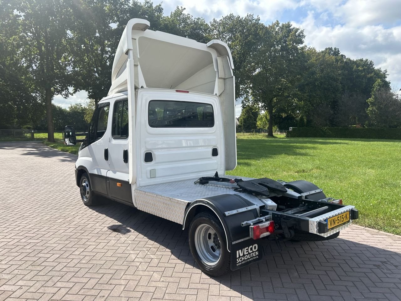 PKW-Anhänger van het type Sonstige be trekker 8.8 ton Iveco Daily 40C21 met dubbele cabine, Gebrauchtmaschine in Putten (Foto 5)