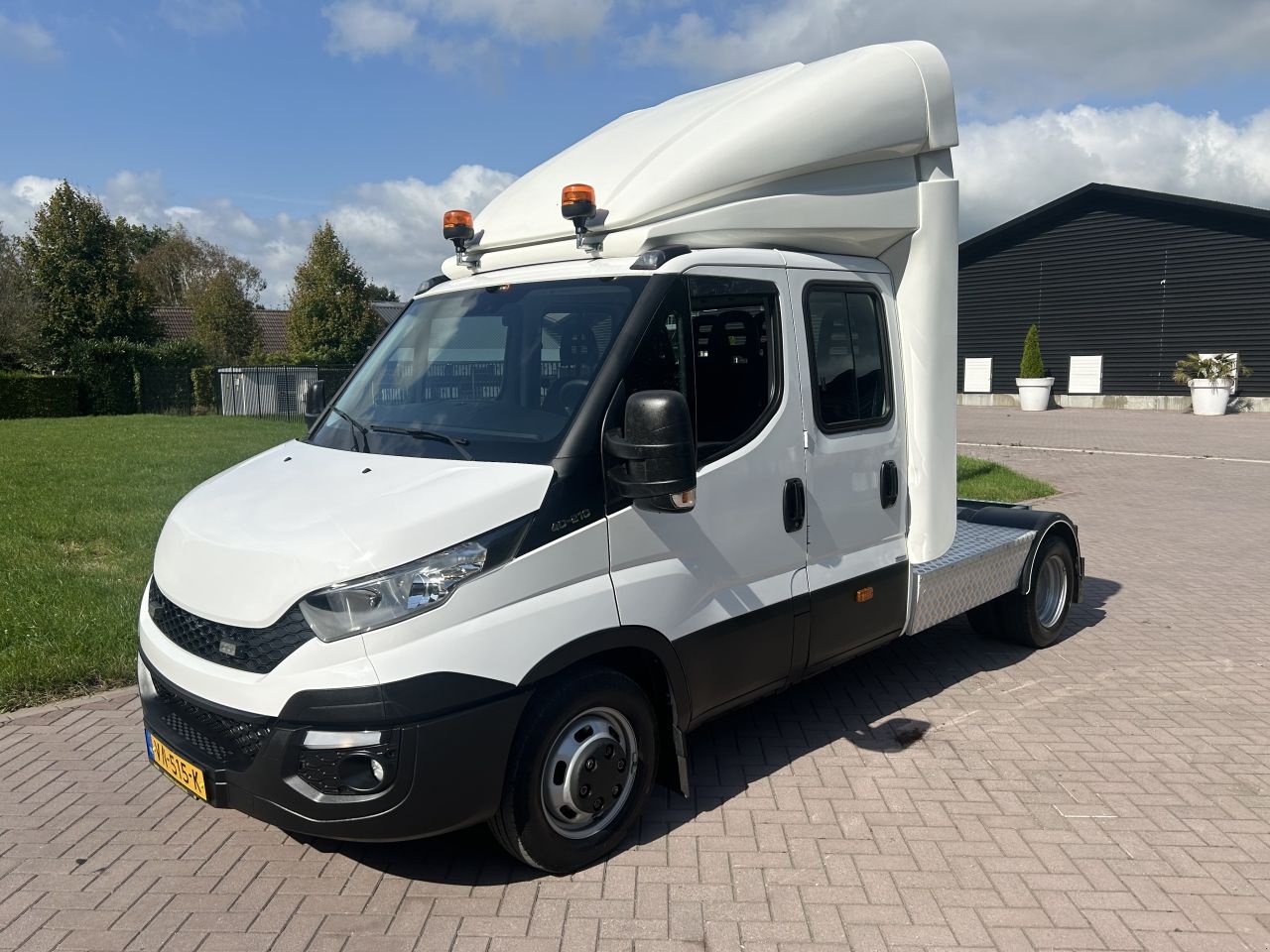 PKW-Anhänger tip Sonstige be trekker 8.8 ton Iveco Daily 40C21 met dubbele cabine, Gebrauchtmaschine in Putten (Poză 2)