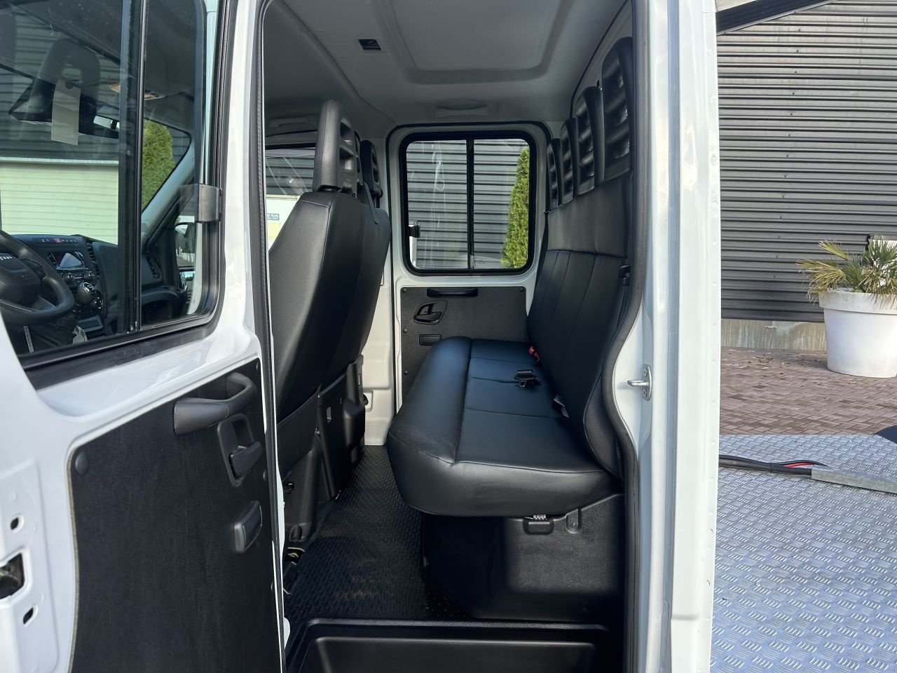 PKW-Anhänger za tip Sonstige be trekker c1 rijbewijs 12 ton Iveco Daily 65c16 euro 6, Neumaschine u Putten (Slika 10)