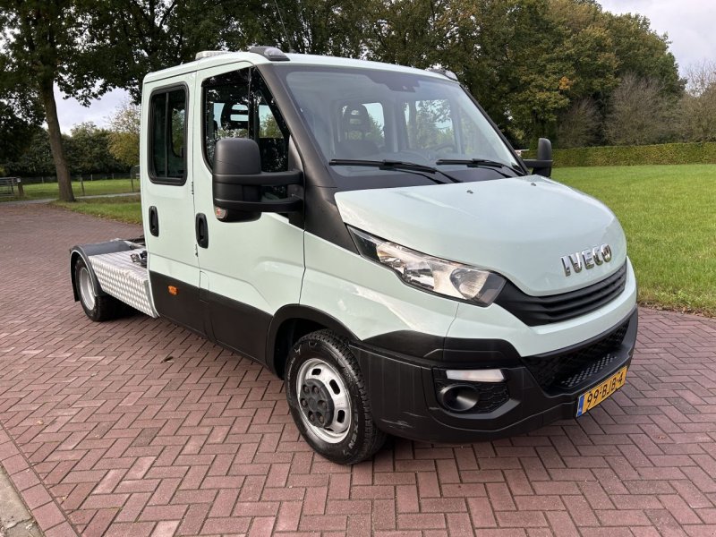 PKW-Anhänger van het type Sonstige be trekker C1 rijbewijs Iveco Daily 40C18 euro 6 Dubbel cabine, Gebrauchtmaschine in Putten