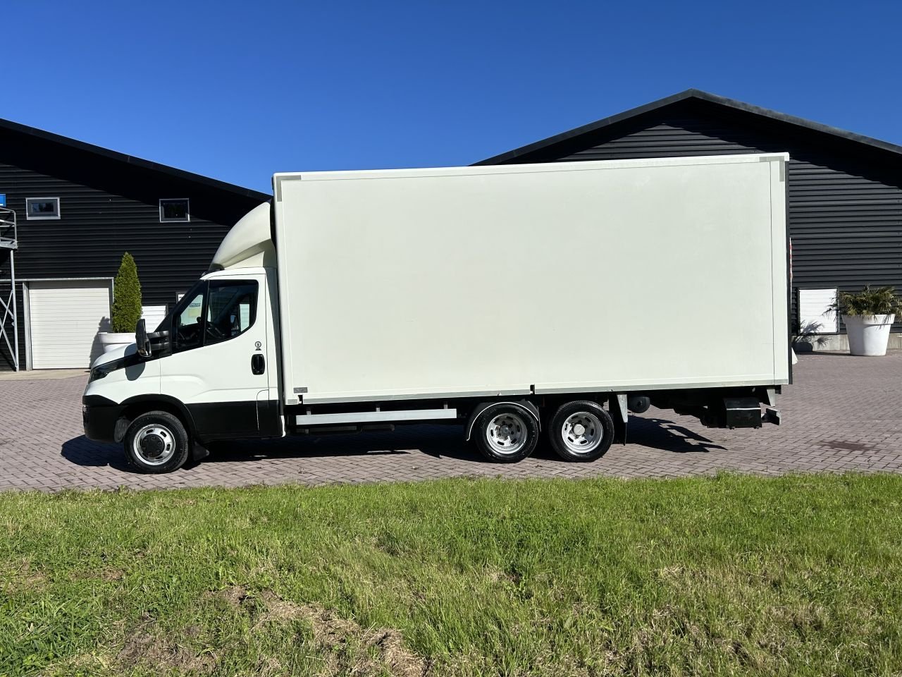 PKW-Anhänger van het type Sonstige be trekker Iveco 40C15 clixtar met laadklep 1000kg (23), Gebrauchtmaschine in Putten (Foto 3)