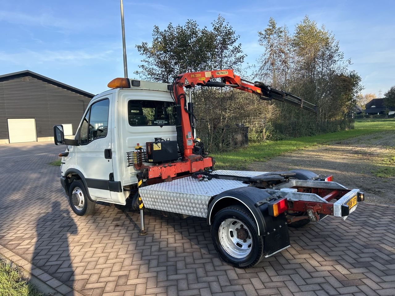 PKW-Anhänger van het type Sonstige BE trekker Iveco 40C15 met Palfinger kraan, Gebrauchtmaschine in Putten (Foto 5)