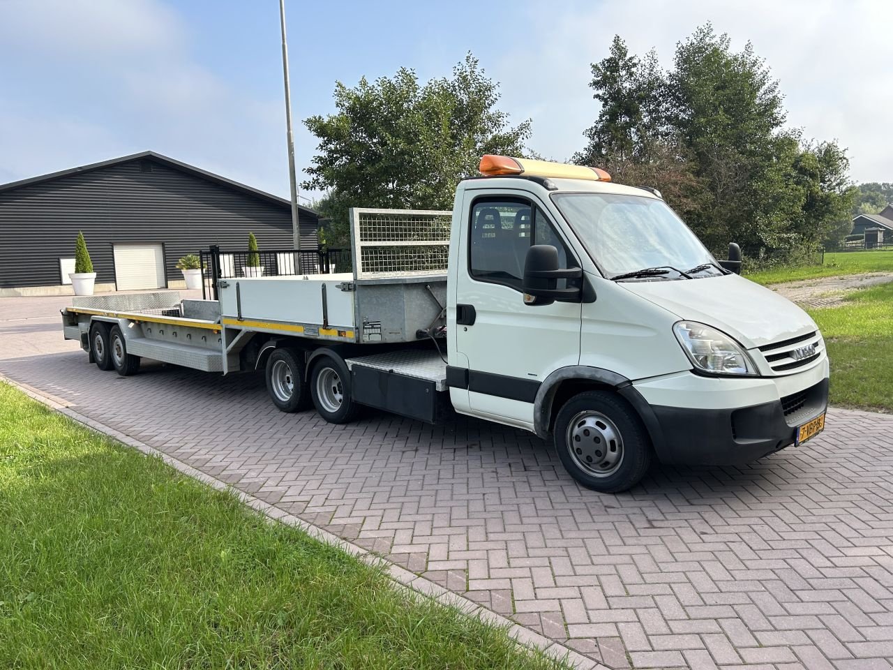 PKW-Anhänger van het type Sonstige Be trekker Iveco - be oplegger kuip 10540 kg laadvermogen, Gebrauchtmaschine in Putten (Foto 3)