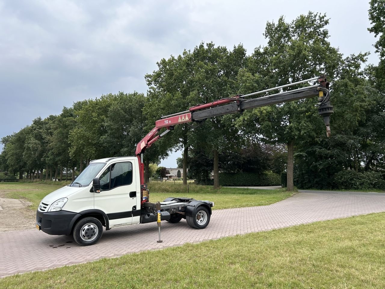 PKW-Anhänger Türe ait Sonstige be trekker Iveco Daily 40C15 7.5 ton met kraan, Gebrauchtmaschine içinde Putten (resim 1)