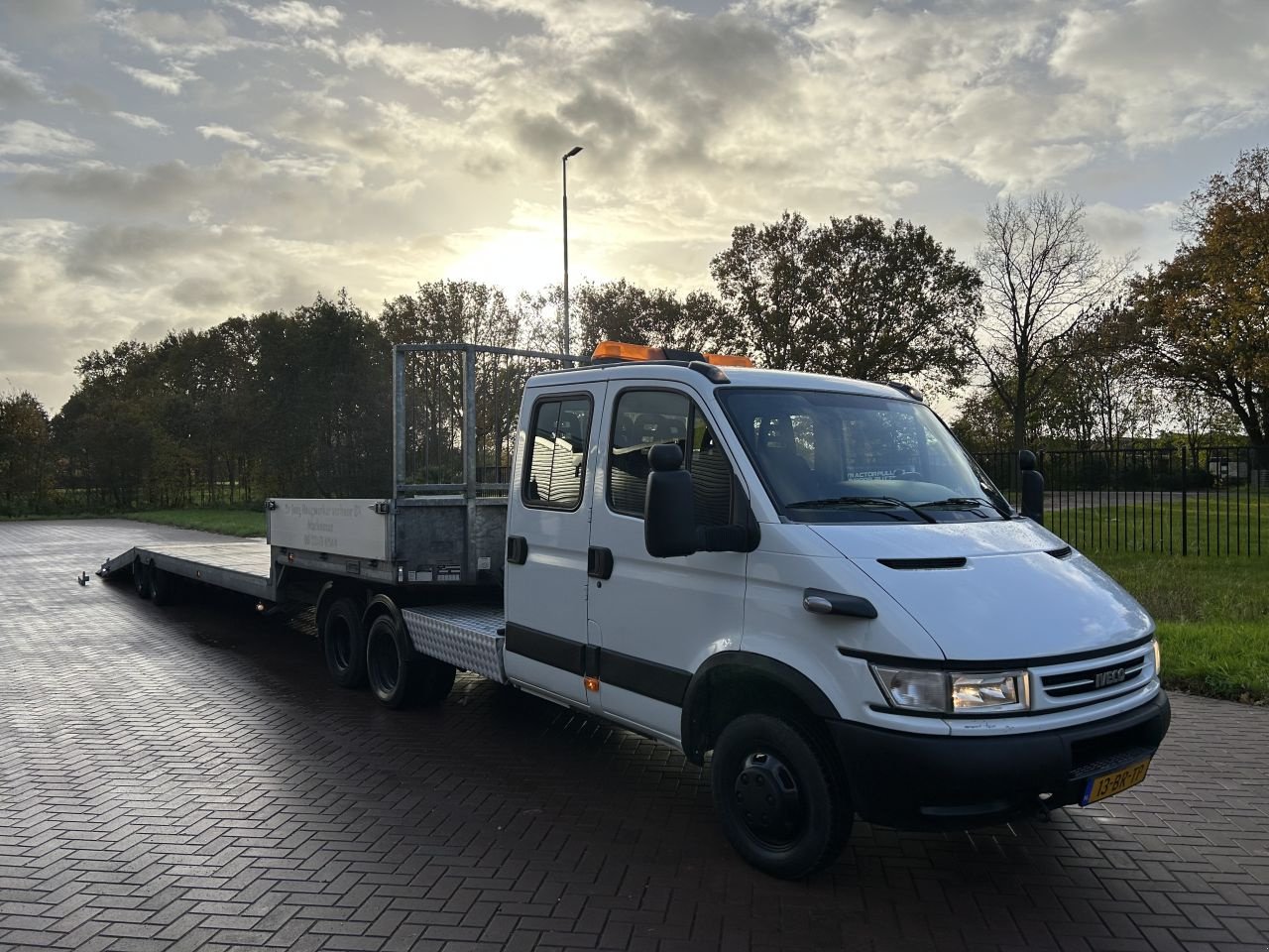 PKW-Anhänger du type Sonstige be trekker Iveco Daily 40C17 - be trekker Iveco Daily 40C17 - be oplegger met knikvloer, Gebrauchtmaschine en Putten (Photo 7)