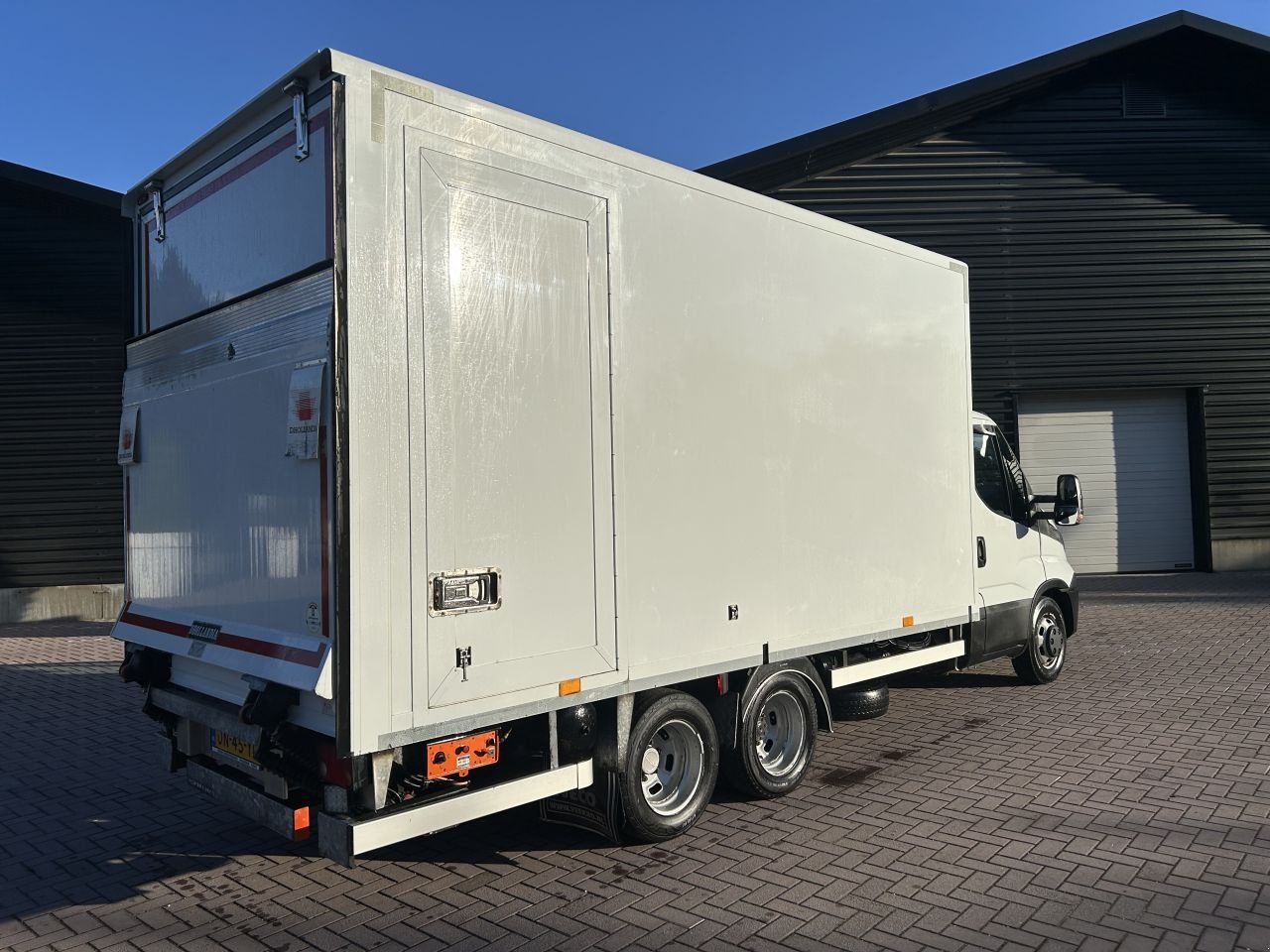 PKW-Anhänger Türe ait Sonstige be trekker Iveco Daily 40C17 Clixtar met laadklep 750 kg (43), Gebrauchtmaschine içinde Putten (resim 4)