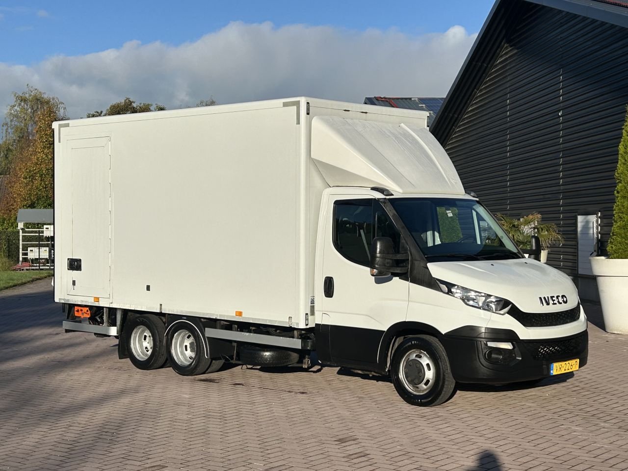 PKW-Anhänger of the type Sonstige be trekker Iveco Daily 40C17 Clixtar met laadklep 750 kg (43), Gebrauchtmaschine in Putten (Picture 1)