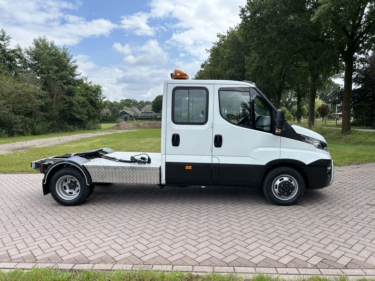 PKW-Anhänger of the type Sonstige be trekker Iveco Daily 40C18 Hi Matic automaat euro 6 dubbele, Gebrauchtmaschine in Putten (Picture 3)