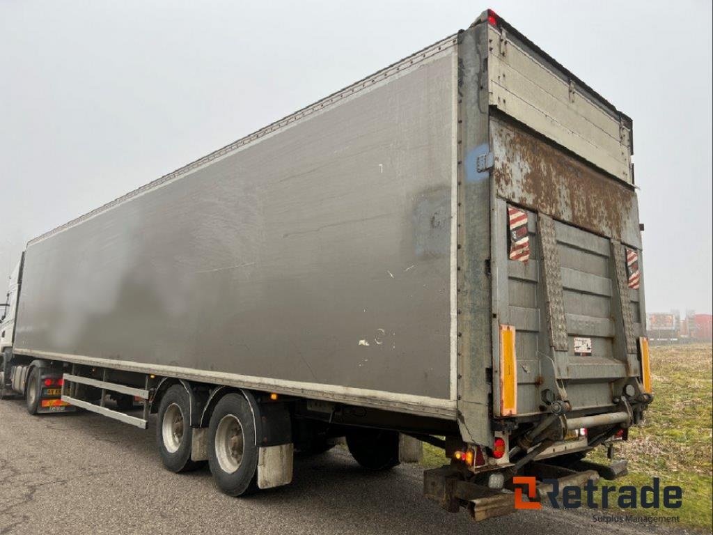 PKW-Anhänger typu Sonstige Fruehauf 13,6 meter bokstrailer, Gebrauchtmaschine w Rødovre (Zdjęcie 4)