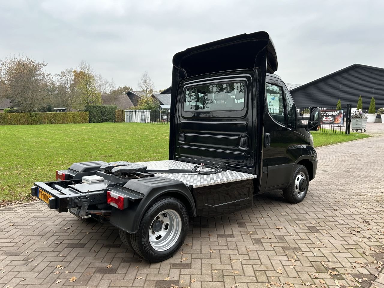 PKW-Anhänger za tip Sonstige Iveco Daily 40C17 Hi Matic automaat Be trekker 10 ton, Gebrauchtmaschine u Putten (Slika 9)