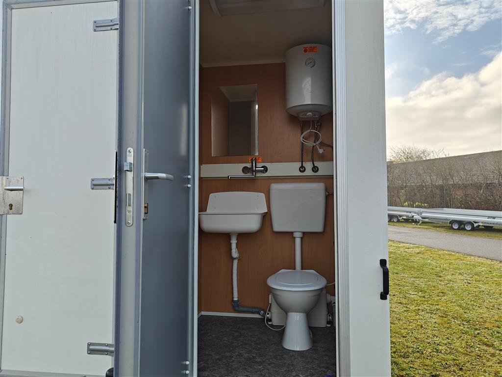 PKW-Anhänger of the type Sonstige trailer Mandskabsvogn med køkken og toilet, Gebrauchtmaschine in Holstebro (Picture 7)