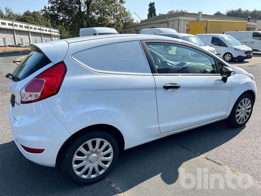 PKW/LKW a típus Ford Fiesta 1,5 TDCI, Gebrauchtmaschine ekkor: Düsseldorf (Kép 2)