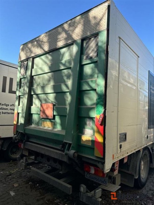 PKW/LKW tip Mercedes-Benz ECONIC 1830, Gebrauchtmaschine in Rødovre (Poză 4)