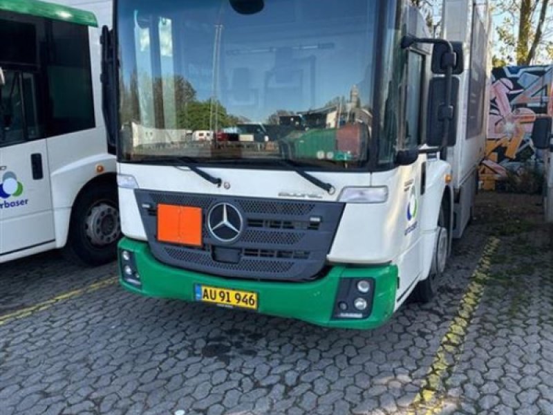 PKW/LKW типа Mercedes-Benz ECONIC 1830, Gebrauchtmaschine в Rødovre (Фотография 1)