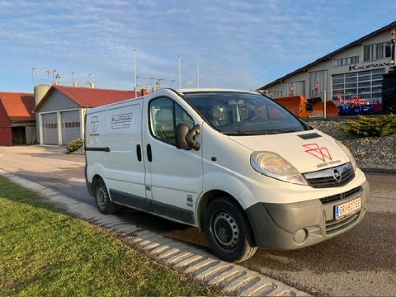 PKW/LKW des Typs Sonstige Bus OPEL-Vivaro, Gebrauchtmaschine in NATTERNBACH (Bild 5)