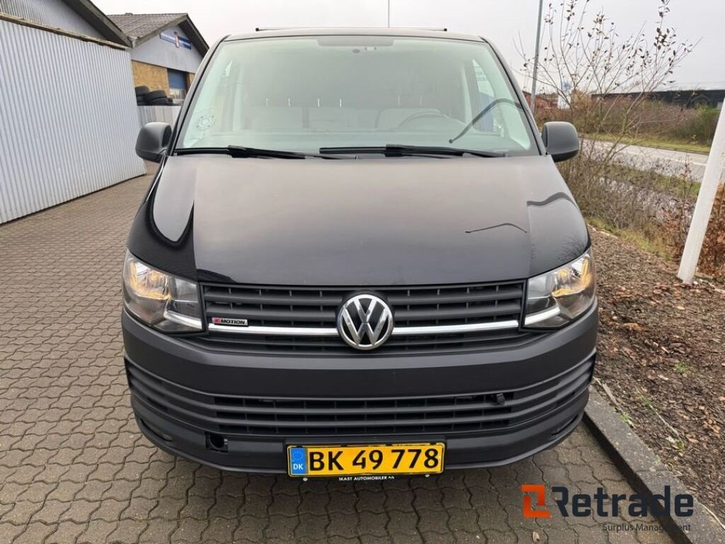 PKW/LKW от тип VW Transporter 2.0 TDI 204 kassevogn lang, Gebrauchtmaschine в Rødovre (Снимка 2)