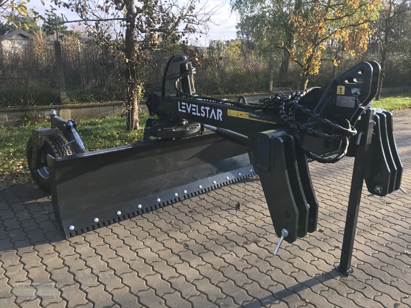 Planierraupe от тип KG-AGRAR LevelStar 3000 Profi Planierschild Grader, Neumaschine в Langensendelbach (Снимка 10)