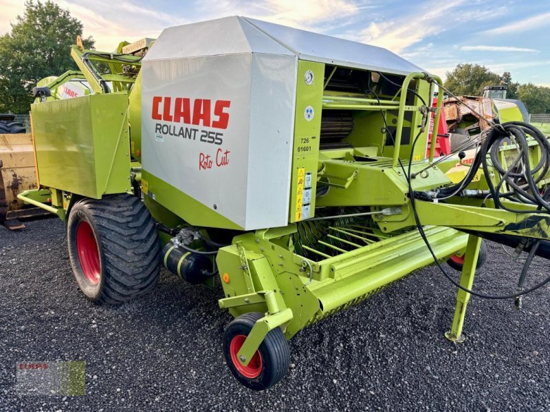 Press-/Wickelkombination des Typs CLAAS ROLLANT 255 RC UNIWRAP, Presse, Gebrauchtmaschine in Westerstede (Bild 1)