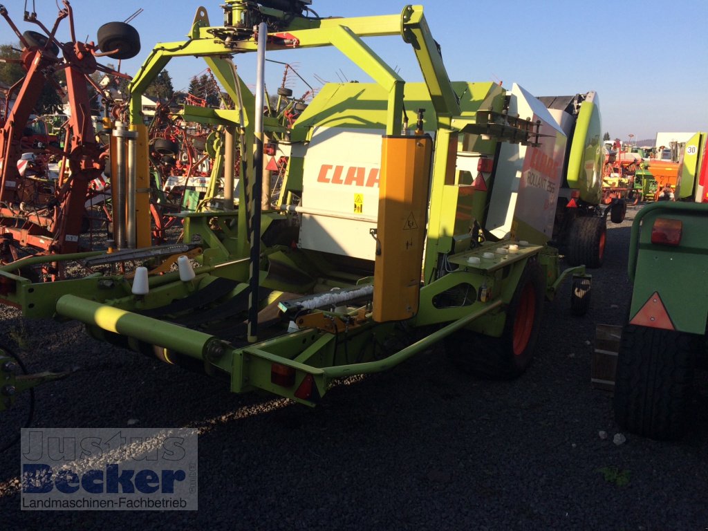 Press-/Wickelkombination del tipo CLAAS Rollant 255 RC Uniwrap, Gebrauchtmaschine In Weimar-Niederwalgern (Immagine 3)