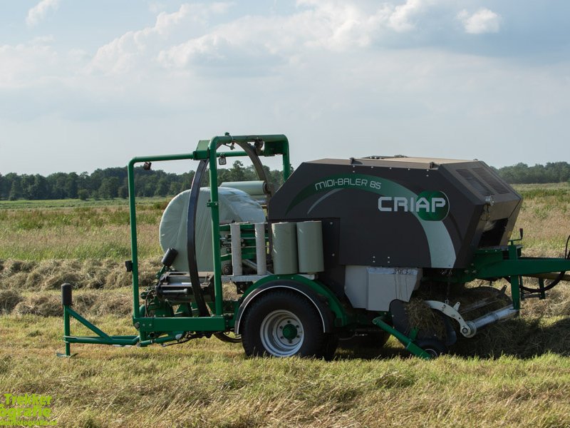 Press-/Wickelkombination of the type Criap Midi Baler 85 Midi Baler 85, Gebrauchtmaschine in Baumgarten (Picture 1)