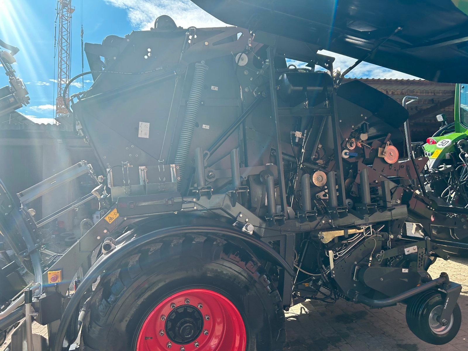 Press-/Wickelkombination van het type Fendt Rotana 160 V Combi, Gebrauchtmaschine in Geislingen (Foto 3)