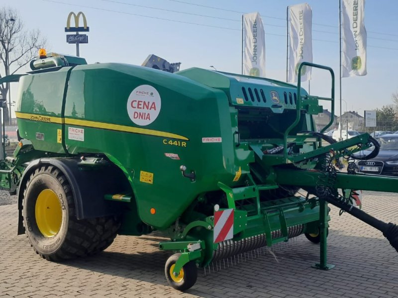 Press-/Wickelkombination van het type John Deere C 441R, Neumaschine in Mrągowo (Foto 1)