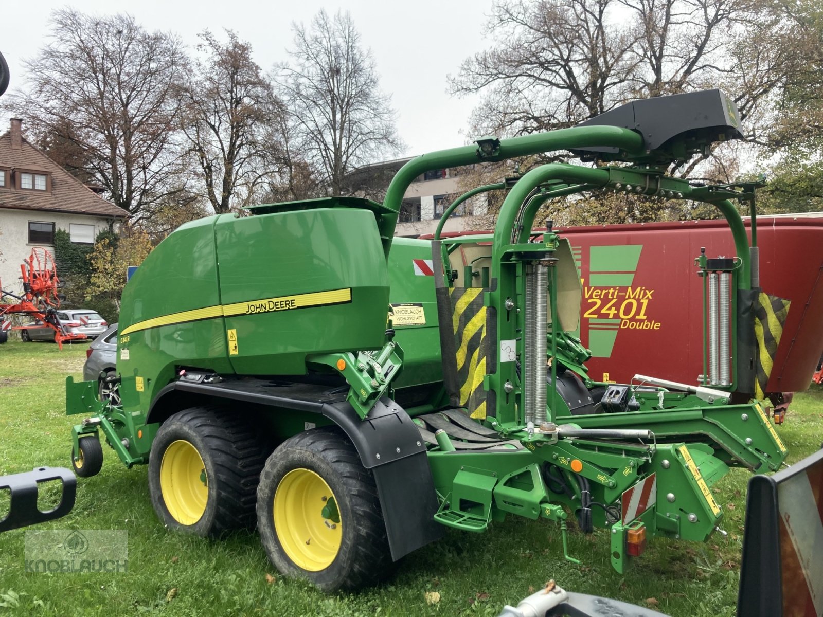 Press-/Wickelkombination типа John Deere C441 R, Gebrauchtmaschine в Ravensburg (Фотография 3)